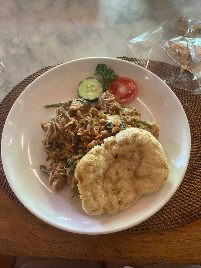 Gado-gado (vegetables in peanut sauce). A typical vegetarian Indonesian dish also found in Bali as tipat cantok