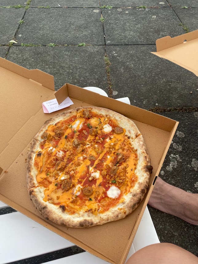 Pizza from Brockwell LIdo